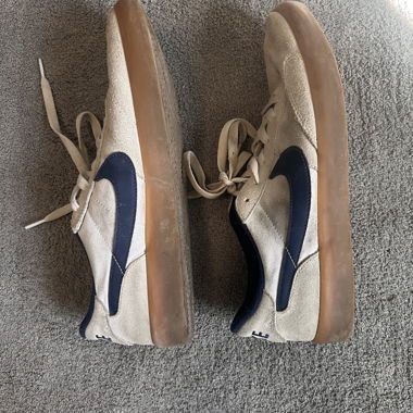 Originale Nike-Sportschuhe