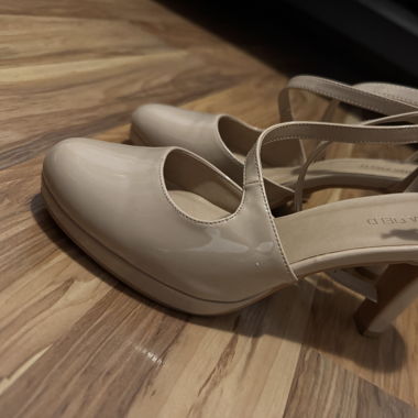Schuhe