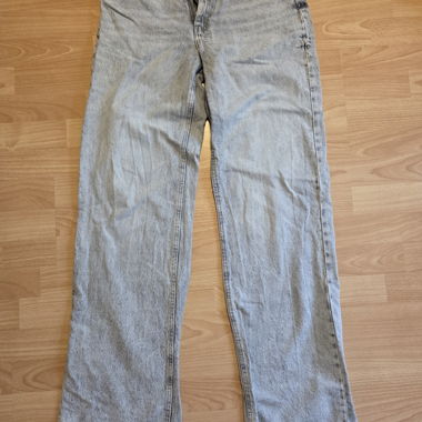 Jeans grigi Gr. 36