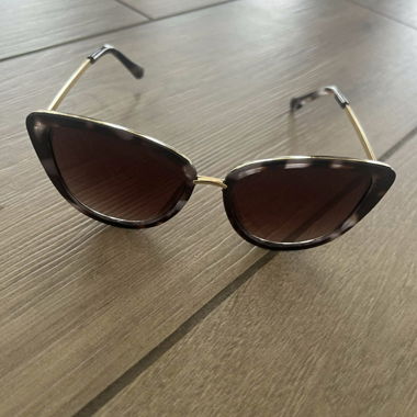 Cat-Eye Sunglasses unworn