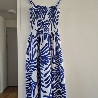 Blue-white H&M summer dress with straps