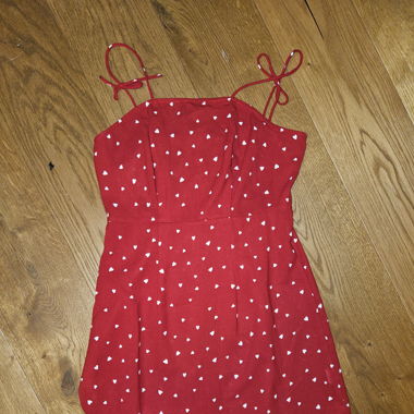 Rotes Sommerkleid