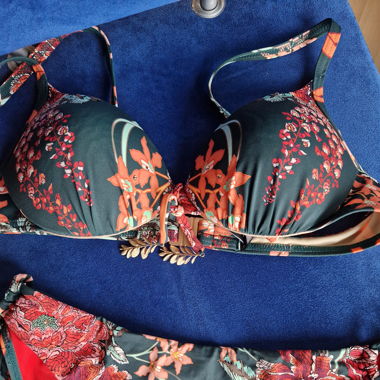 Wunderschöner Bikini von Beldona. 38A Cups 