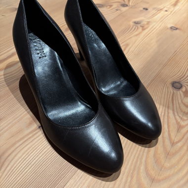 Escarpins en cuir noir EU 38 Navyboot
