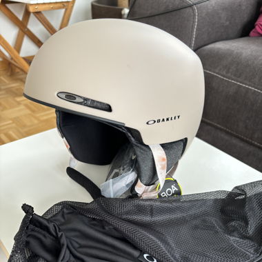 Skihelm Oakley Gr. M beige