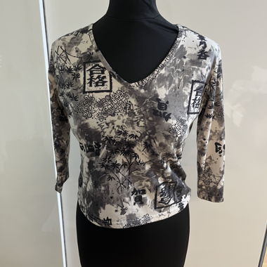 T-shirt a maniche lunghe con stampa