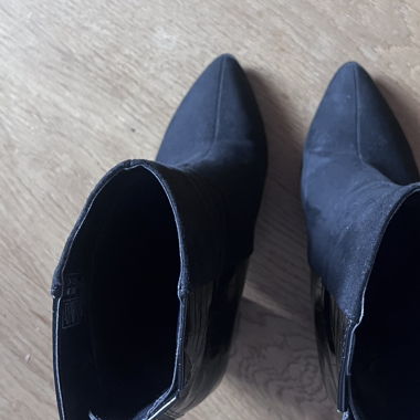 Heeled ankle boots
