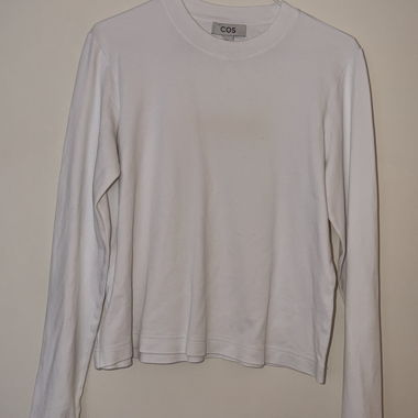 Top COS a maniche lunghe