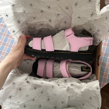 Sandales Dr. Martens enfant