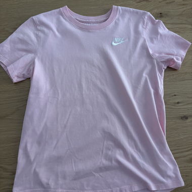 t-shirt nike rose