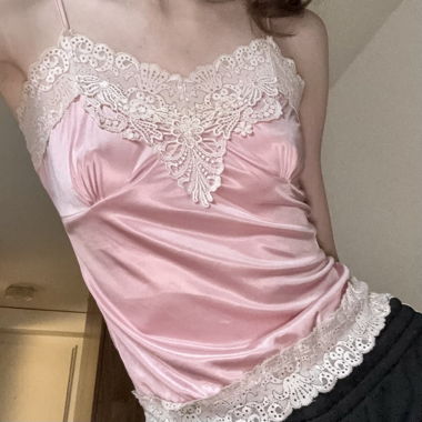 Pinkes Satin-Top im Vintage-Stil