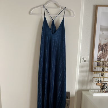 Blue cocktail dress Zara