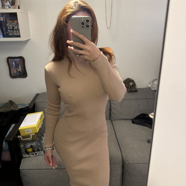 Ribbed Knit Midi Dress