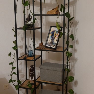 2x Metal Shelf Unit with 6 Shelves (Price for 1 Unit)