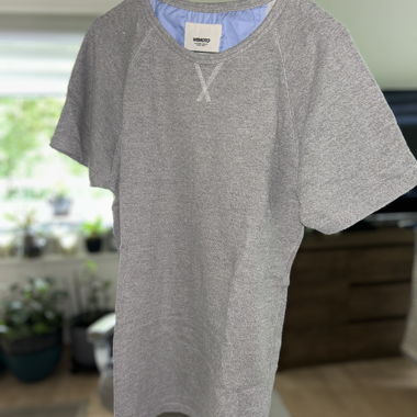 Graues WEMOTO T-Shirt