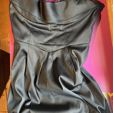 Abito da cocktail nero BCBGMAXAZRIA