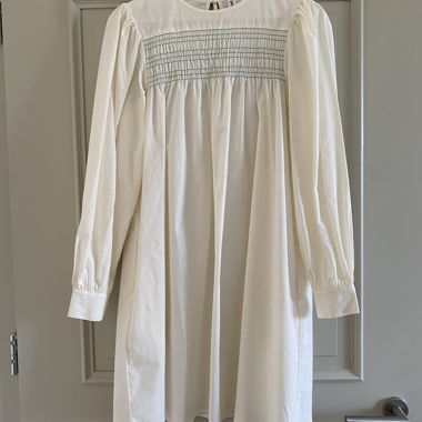 Résumé Kleid