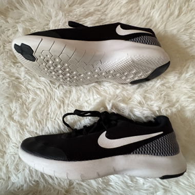 Sneaker Nike EUR 38.5 Nero Bianco