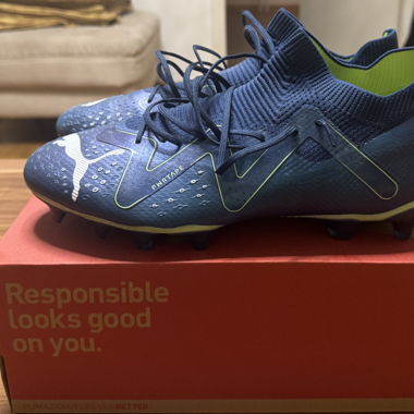 Puma Fussballschuhe 42.5