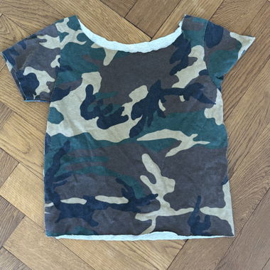 Brandy Melville camo top