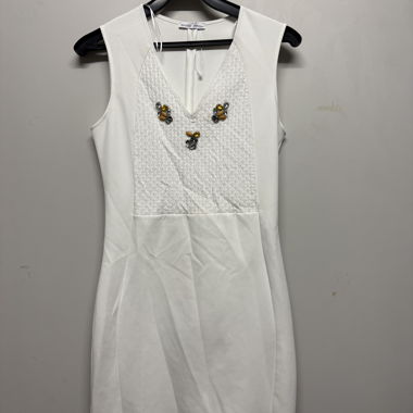 Robe sans manches blanche Zara