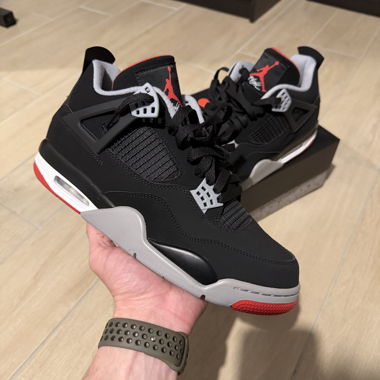 Nike Air Jordan 4 Retro Bred