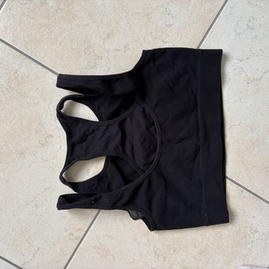 H&M Sport Bra Top