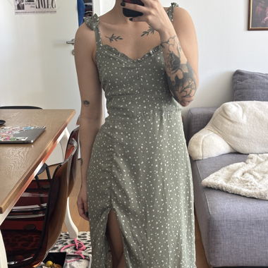 Abercrombie midi dress