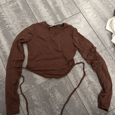 BERSHKA Langarm top, Rückenfrei