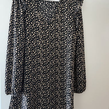 Kleid V-Ausschnitt