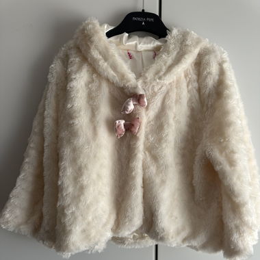 Flauschiges Crop Jäckchen, Sanrio, faux-fur, S
