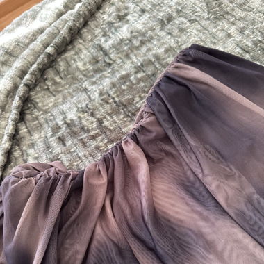 Robe semi-transparente 