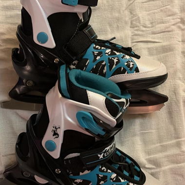 Ice Skates 