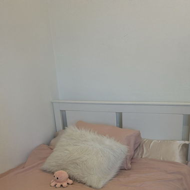 Bett mit Lattenrost