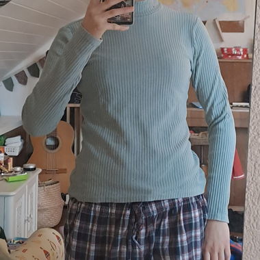 Turtleneck shirt