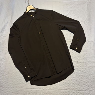 Black button-up PierOne shirt