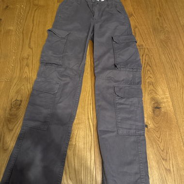 Pantalon cargo gris