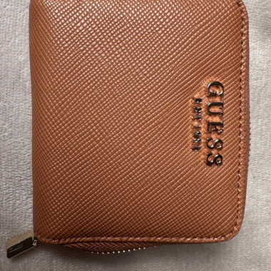 portefeuille Guess