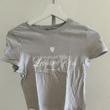 Graues Tshirt mit Print