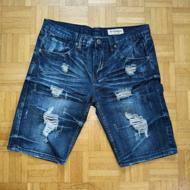 Shorts taglia 34