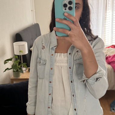 Camicia di jeans a lavaggio chiaro