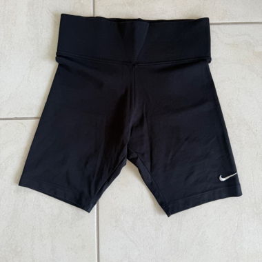 Pantaloncini da bici Nike