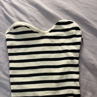 Gestreiftes Top