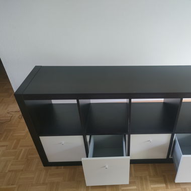 Bücher/Fernsehregal