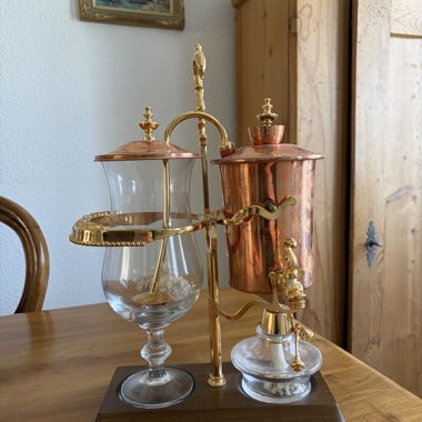 Distributeur à liqueur ancien