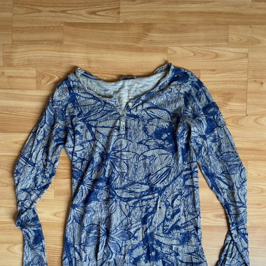 Langarmshirt M - blau gemustert
