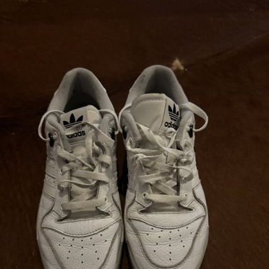 Adidas sneaker 42/5 