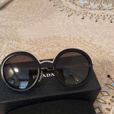 Prada Sonnenbrille 