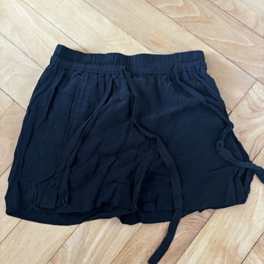 Zara Satin-Shorts Gr. S