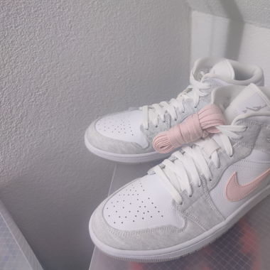 NIke Air Jordan 1 Mid